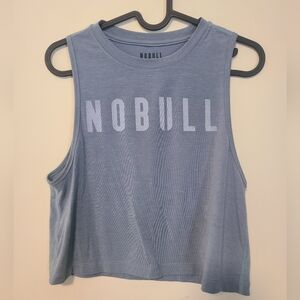 NOBULL Women's Cropped Logo Muscle Tank - Dusty Blue